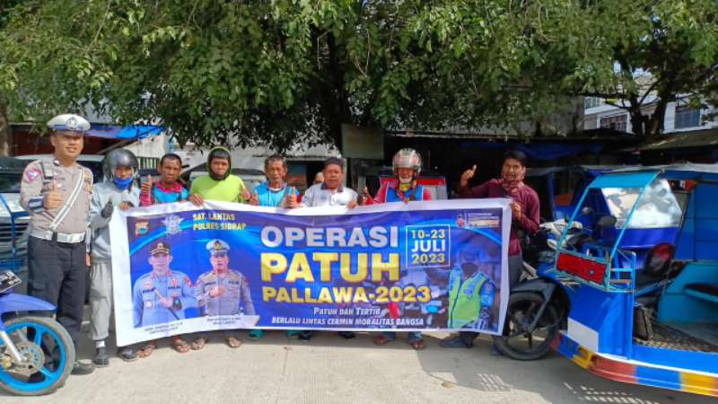 Ops Patuh Pallawa 2023 Satlantas Polres Sidrap Gunakan Spanduk Edukasi