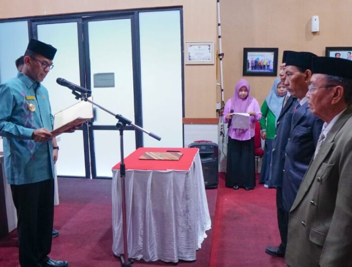 Pj Bupati Takalar Kukuhkan Pengurus Dewan Pendidikan Masa Bakti 2023