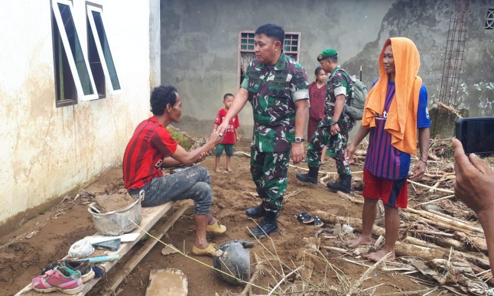 Pangdam XIV Hsn Meninjau Lokasi Bencana Alam Di Kab Luwu Pasca Bencana