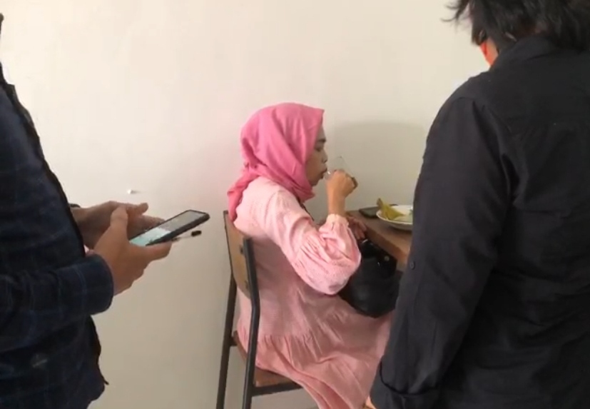 Kajari Gowa Tangkap Terpidana Kasus Penipuan Di Rumah Makan Ujung Jari