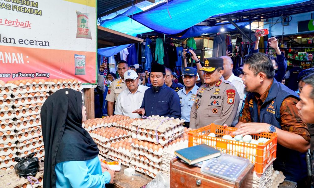 Gubernur Andi Sudirman Pastikan Harga Dan Stok Sembako Stabil Dan Terkendali Ujung Jari