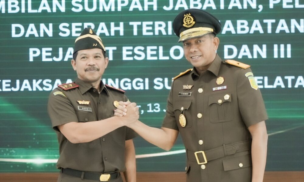 Kajati Sulsel Lantik Wakajati, Dua Asisten Dan Delapan Kajari – Ujung Jari